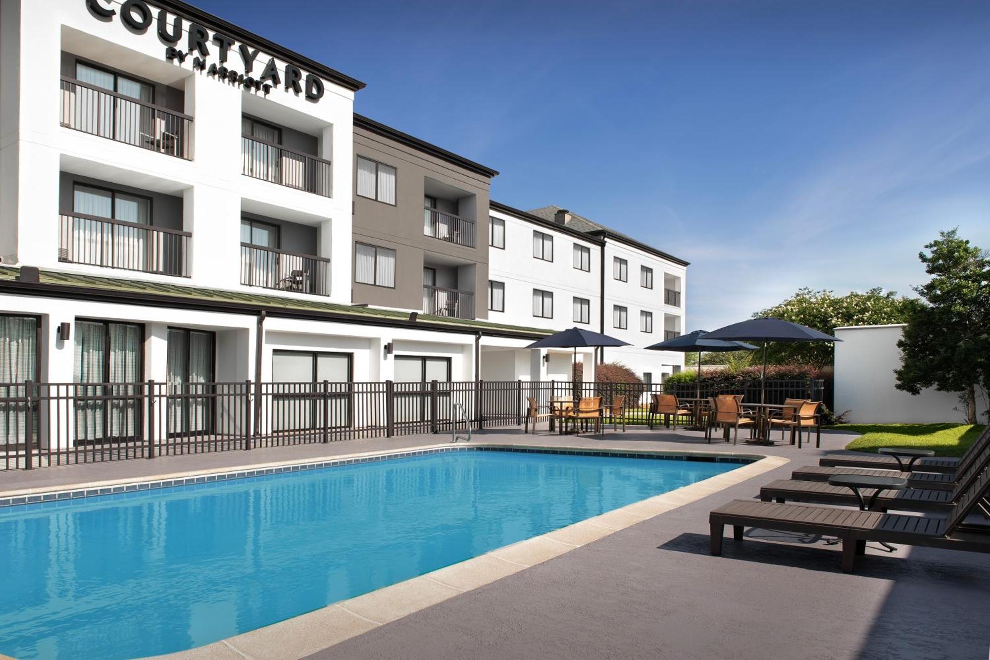 Courtyard By Marriott Hattiesburg Exteriér fotografie